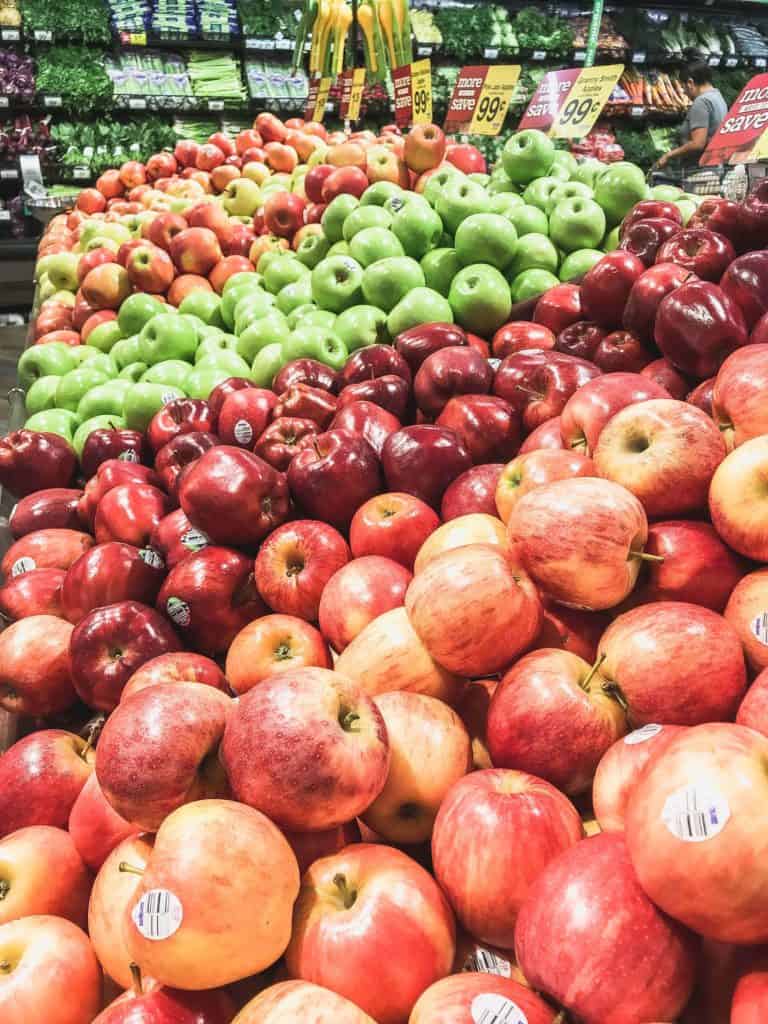 apples at Fry's grocery store