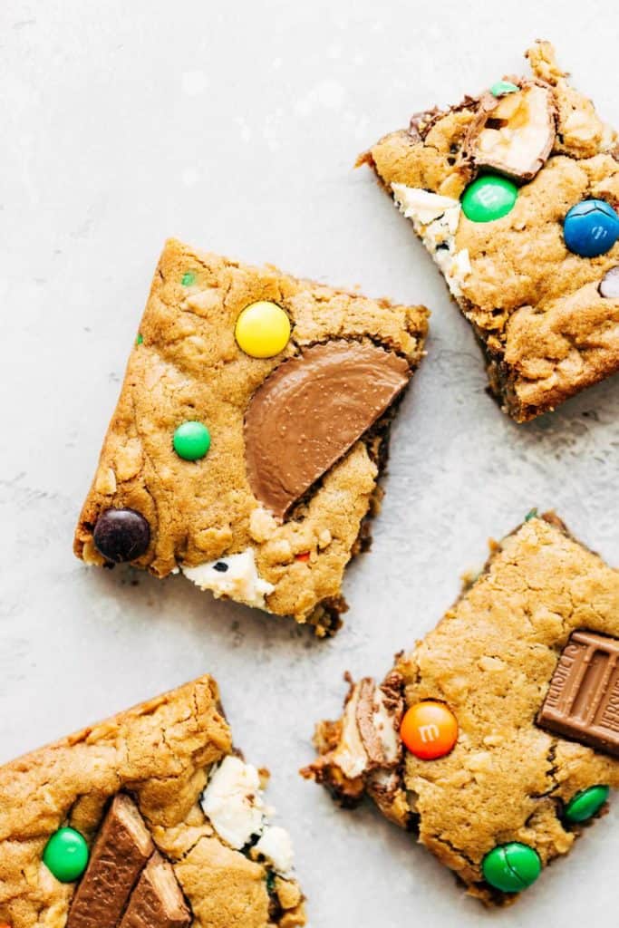 halloween candy cookie bar squares