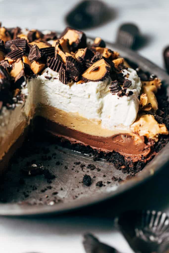 the inside of a sliced chocolate peanut butter pie