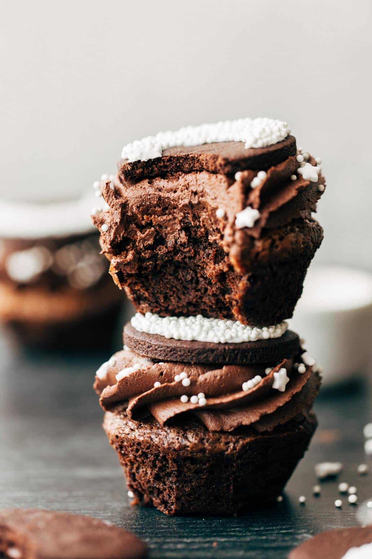 Gluten Free Cookies and Cream Brownie Cupcakes - The Salty Cooker