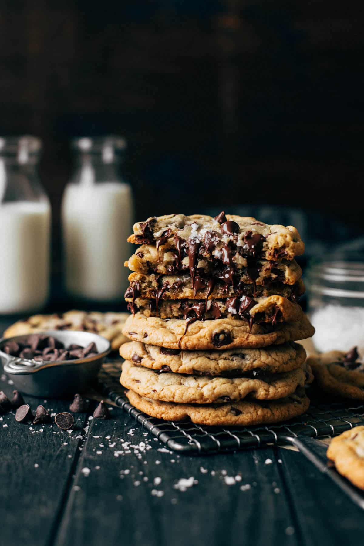 BEST Chocolate Chip Cookies (VIDEO + COOKIE BAKING TIPS)