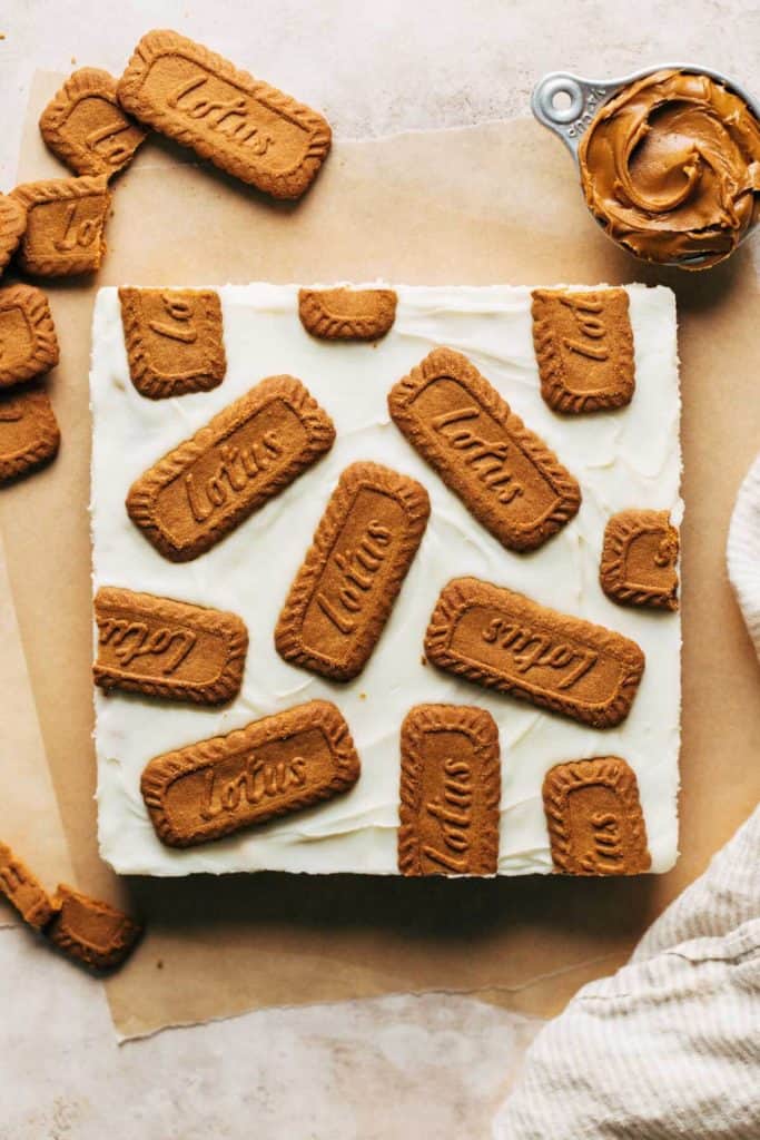 the top of cookie butter bars with cookies pressed on top