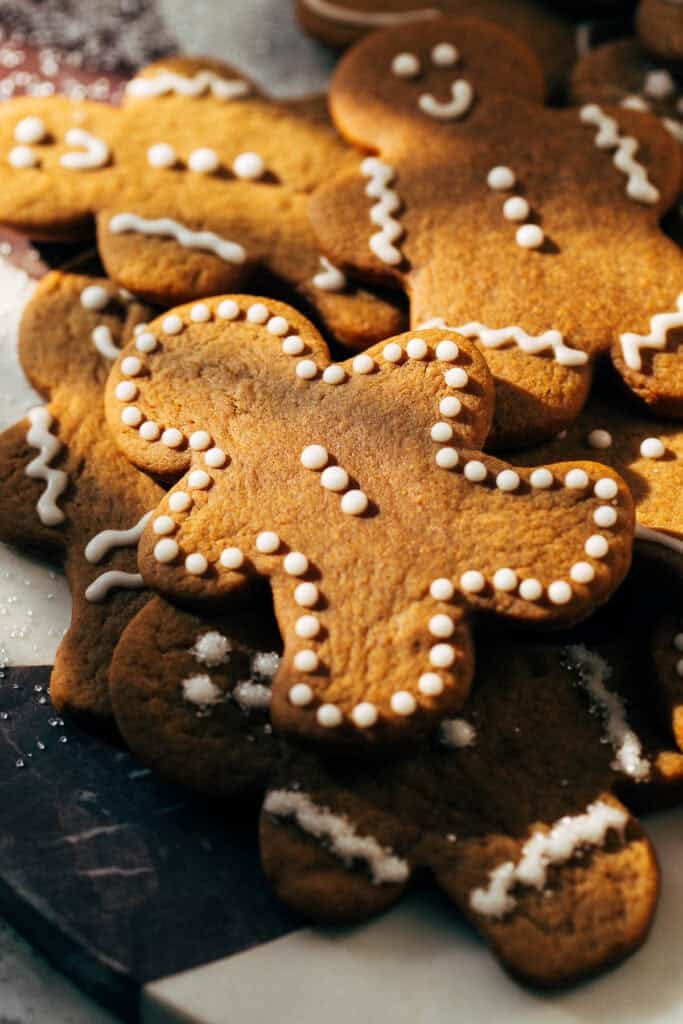 a decorated gingerbread cookie