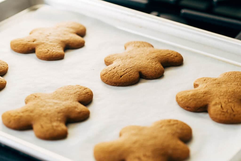 a tray of gingerbread cookies freshly baked