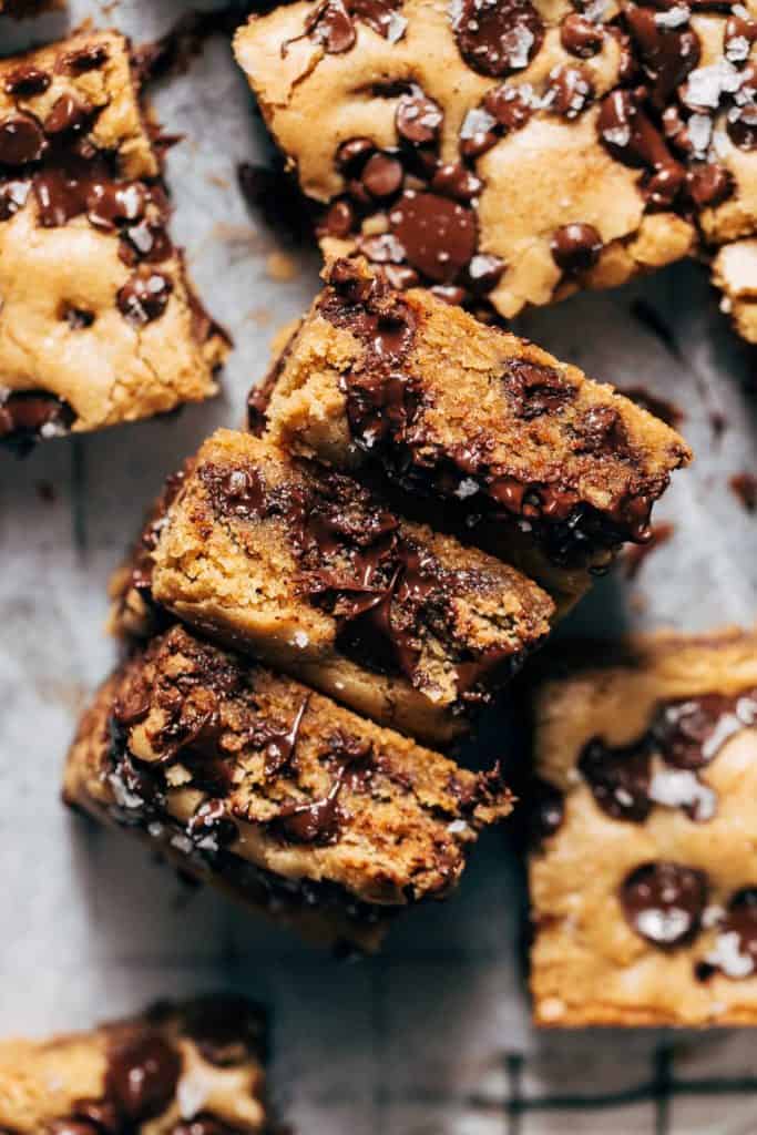 close up on the texture of soft chocolate chip cookie bars