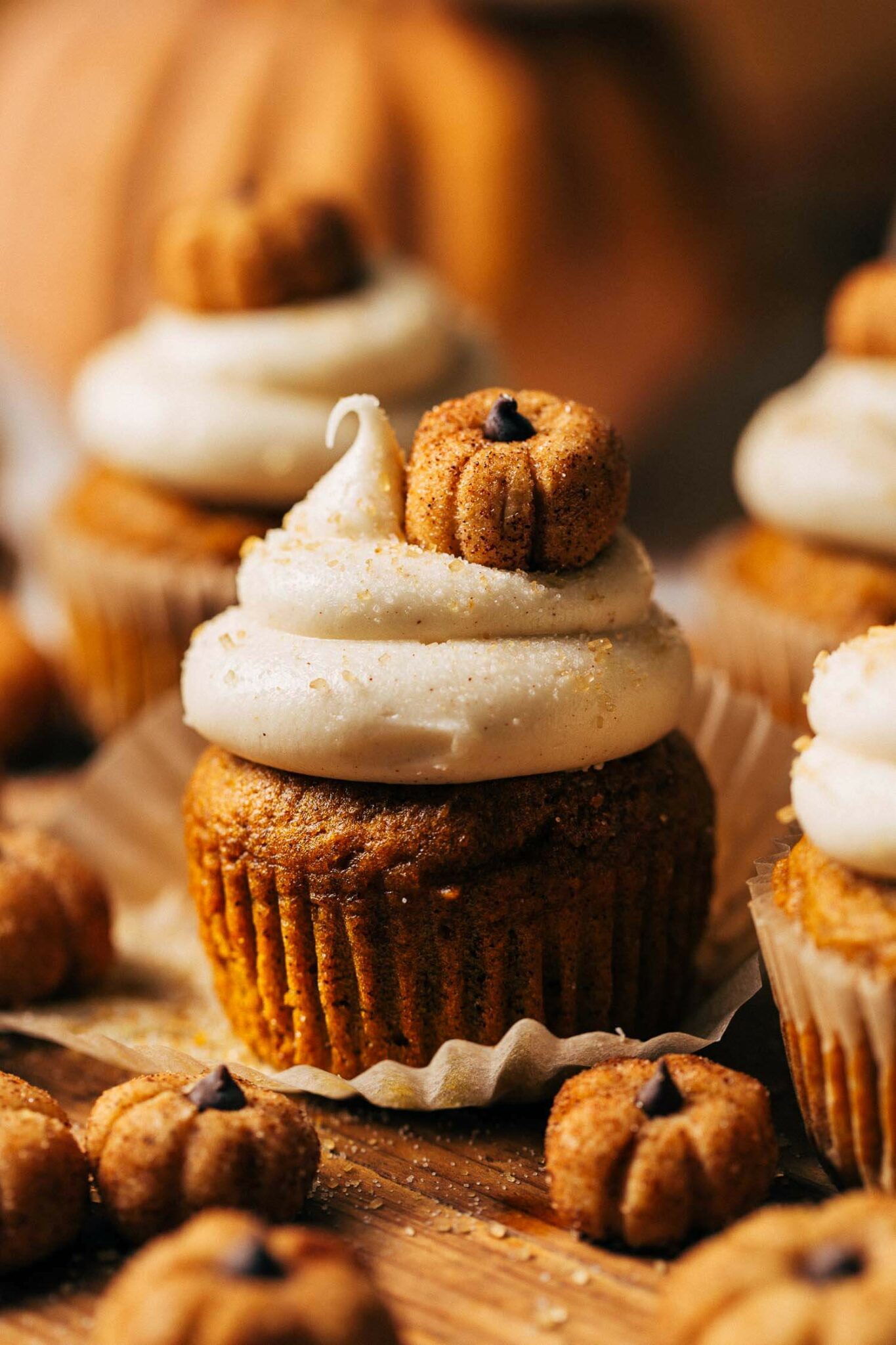 pumpkin-cupcakes-with-cream-cheese-frosting-butternut-bakery