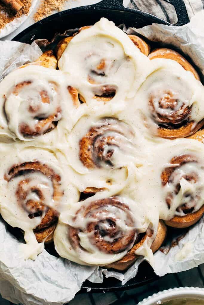 the top of gluten free cinnamon rolls with cream cheese icing