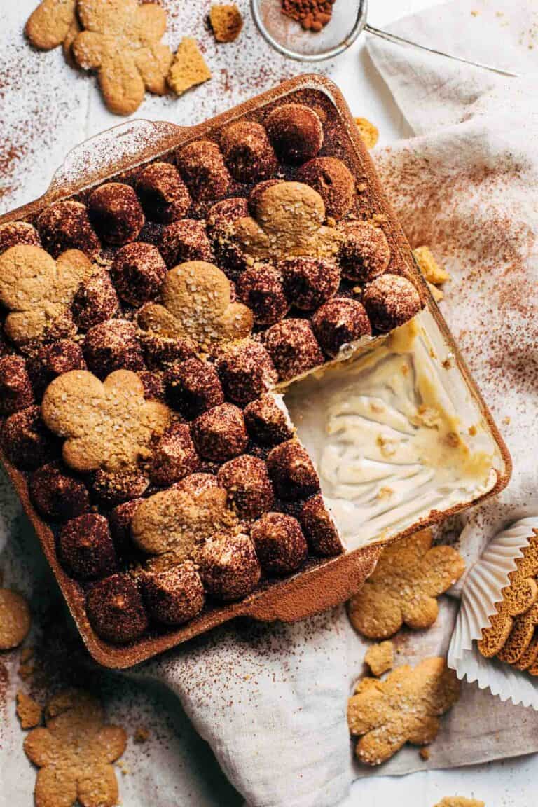 the top of a sliced gingerbread tiramisu in the dish