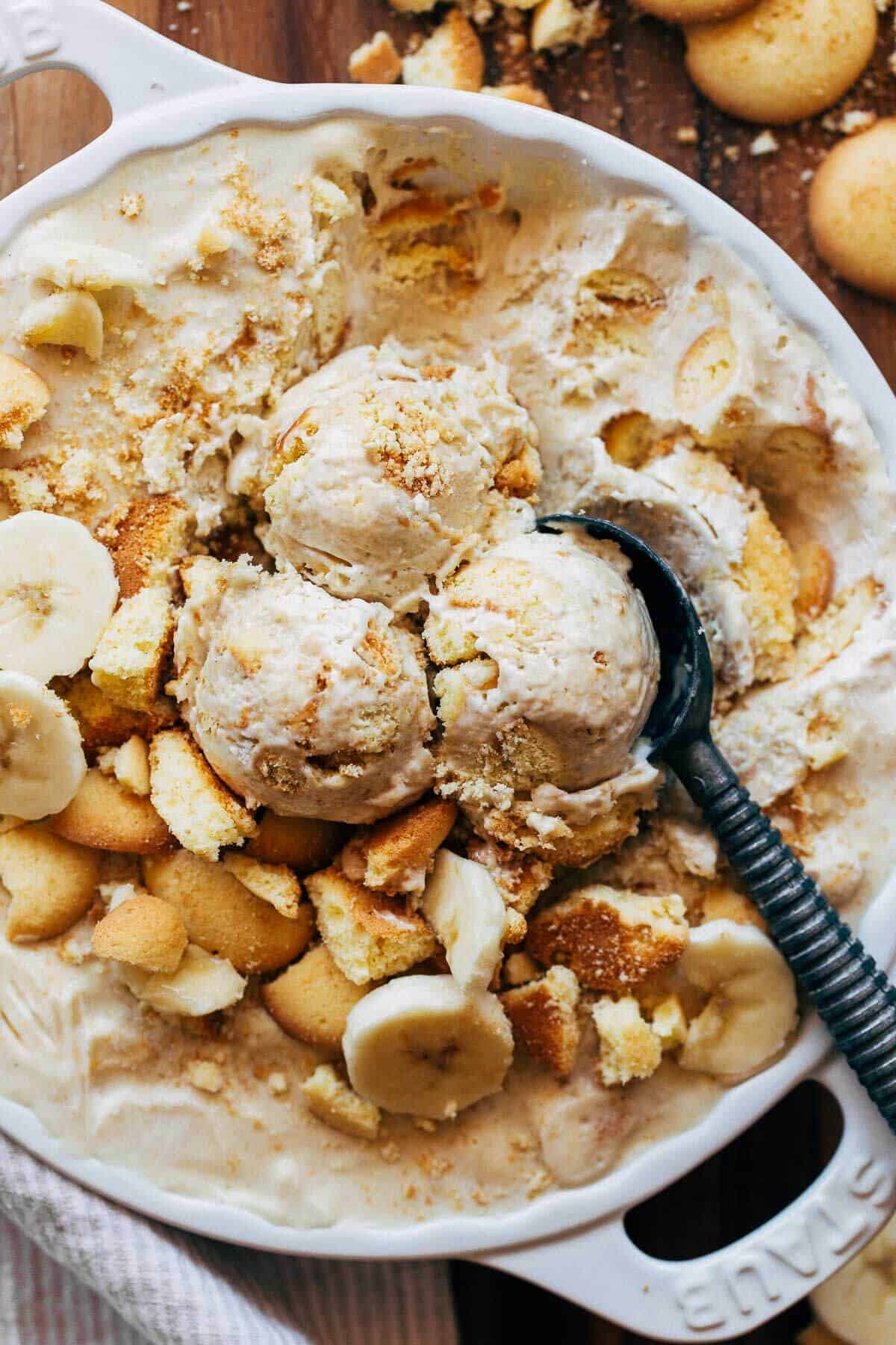 banana pudding ice cream scooped