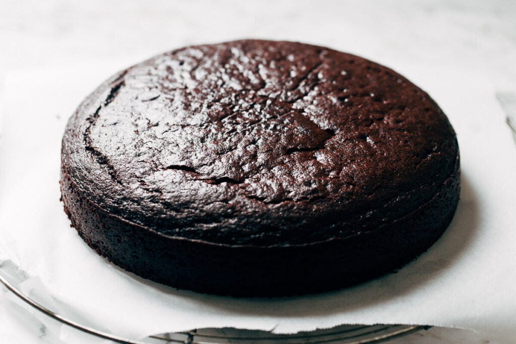 chocolate olive oil cake layer