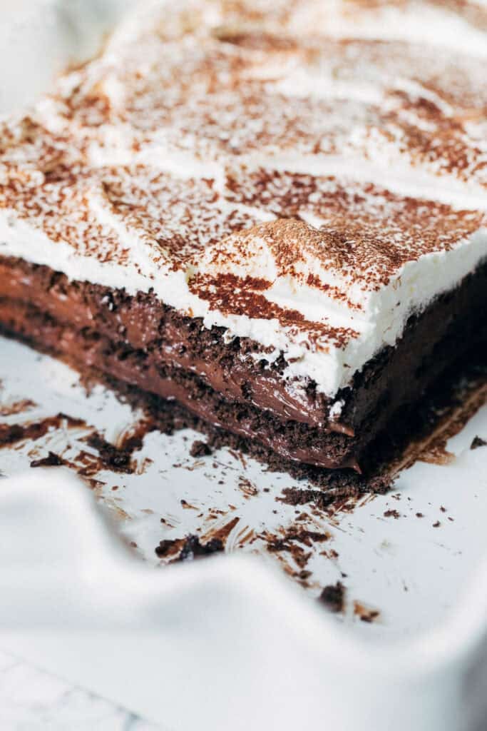 inside chocolate peppermint pudding cake