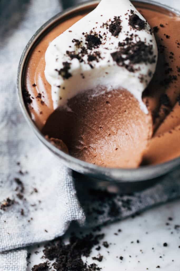chocolate mousse bite shot