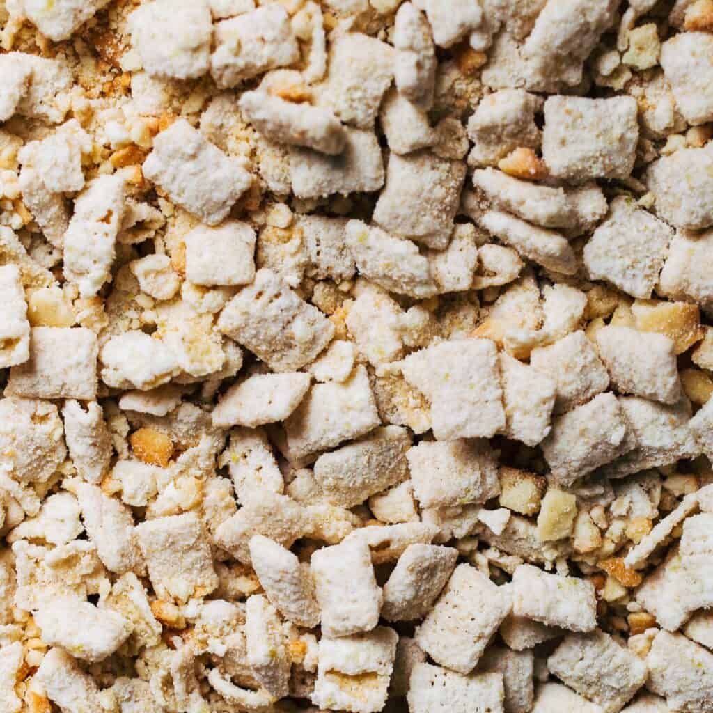 close up on lemon puppy chow